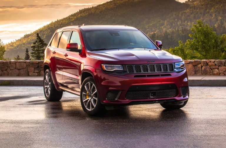 2024 Jeep Grand Cherokee Redesigned Work along the Way