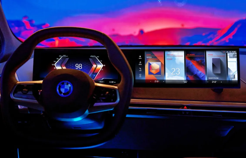 2024 BMW 5-Series Interior