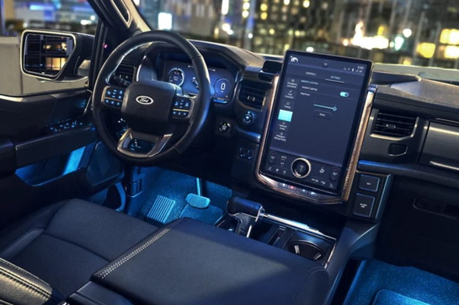 2024 Ford F-150 Hybrid Interior