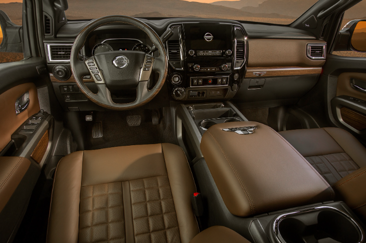 2024 Nissan Titan Hybrid Interior