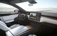 2024 Tesla Model S Interior