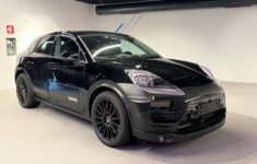2024 Porsche Macan EV