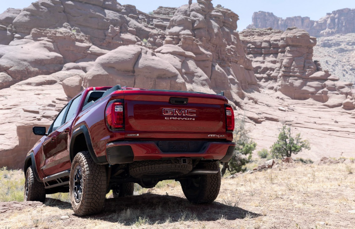 2024 GMC Canyon AT4X AEV Edition Redesign