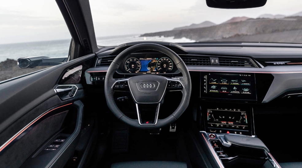 2024 Audi SQ8 E-Tron Interior